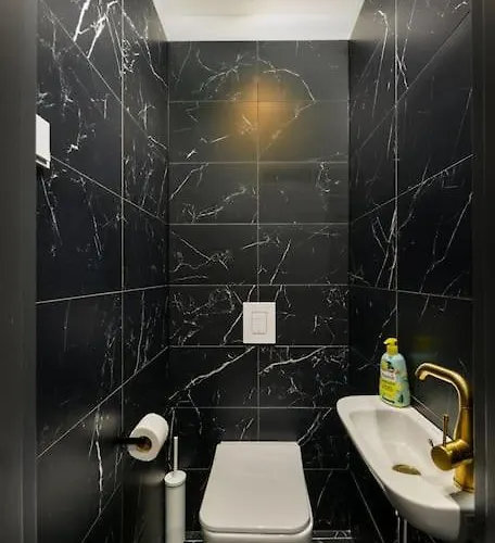 2budapest Eye-freegym And Sauna Luxury *